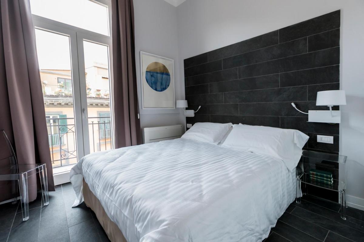 Residenza Trinita Maggiore Nápoles Exterior foto